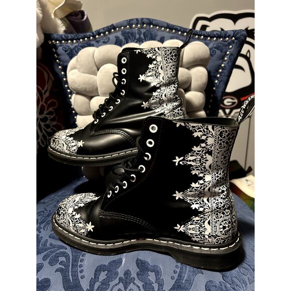 RARE Dr Martens Pascal Henna Lace Boot Size 11/EU 43 - Picture 2 of 6